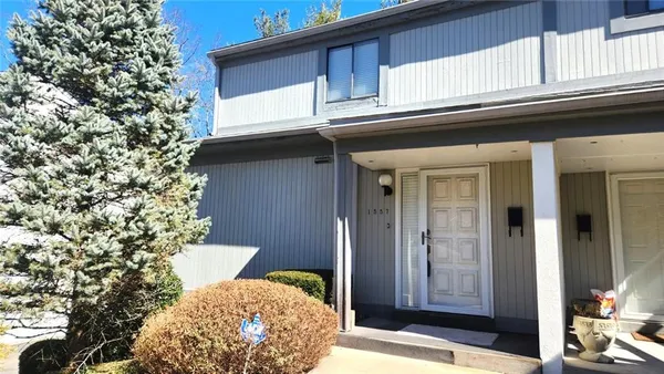 $264,900 | 1557 Pinehurst Drive, Pittsburgh, PA 15241