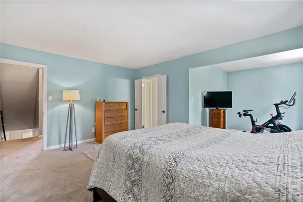 $254,900 | 1557 Pinehurst Drive, Pittsburgh, PA 15241