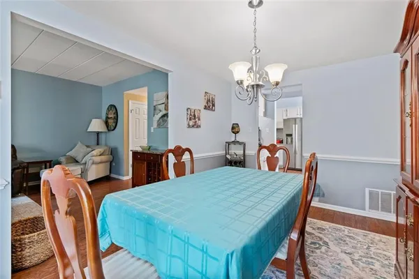 $254,900 | 1557 Pinehurst Drive, Pittsburgh, PA 15241