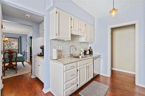$254,900 | 1557 Pinehurst Drive, Pittsburgh, PA 15241