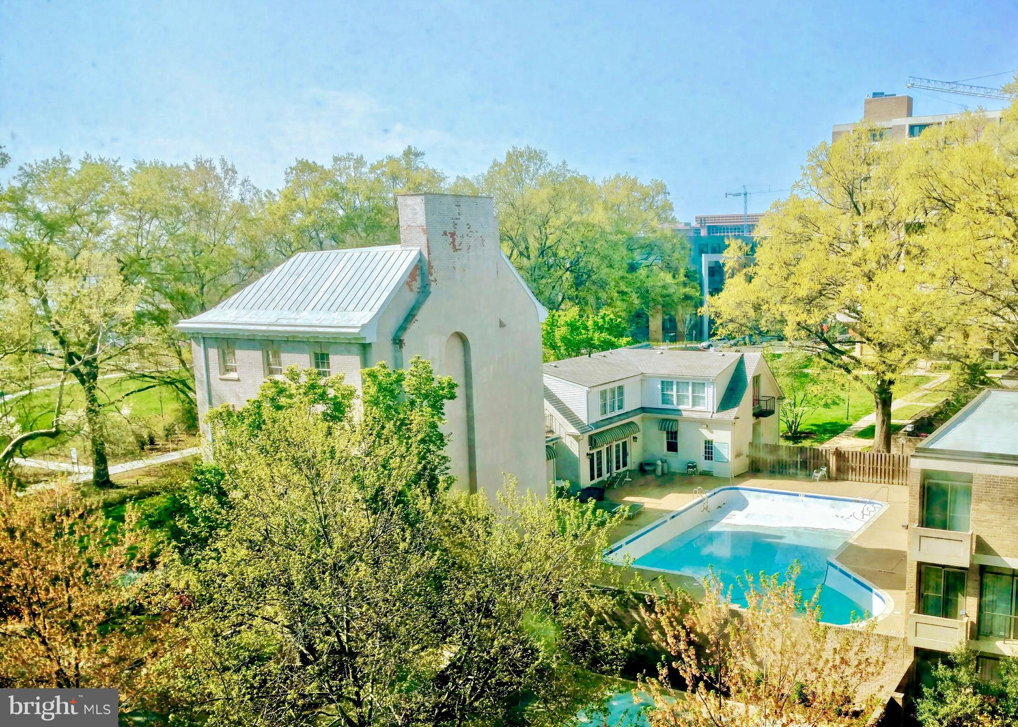 490 M Street Southwest, Unit W603 Washington, DC 20024 - Photo 19 of 31 Tiber Island Pool (open in summertime)