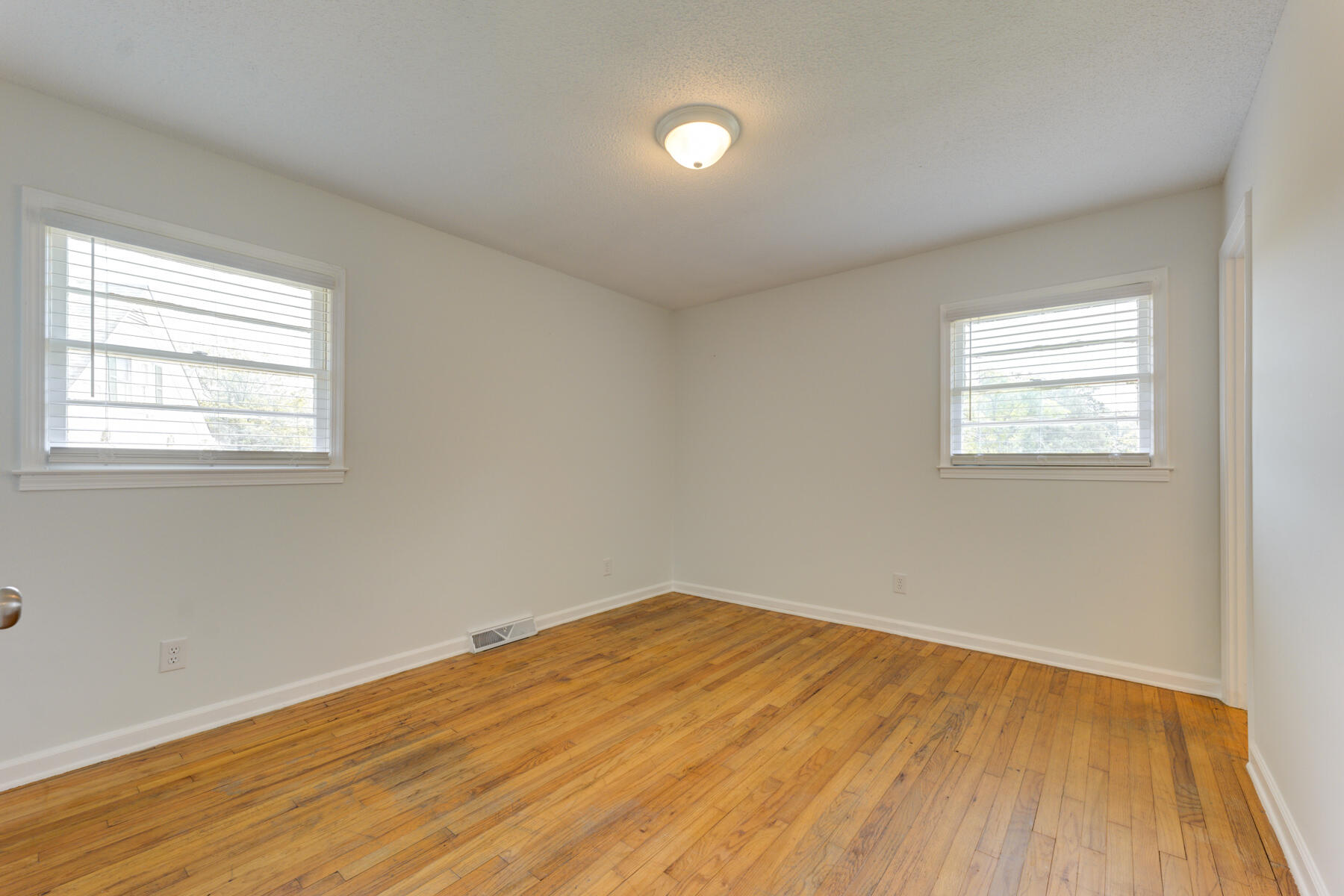 137 Ravenell Street Moncks Corner, SC 29461 - Photo 20 of 36 137 Ravenell St, Monck Corner SC (18)