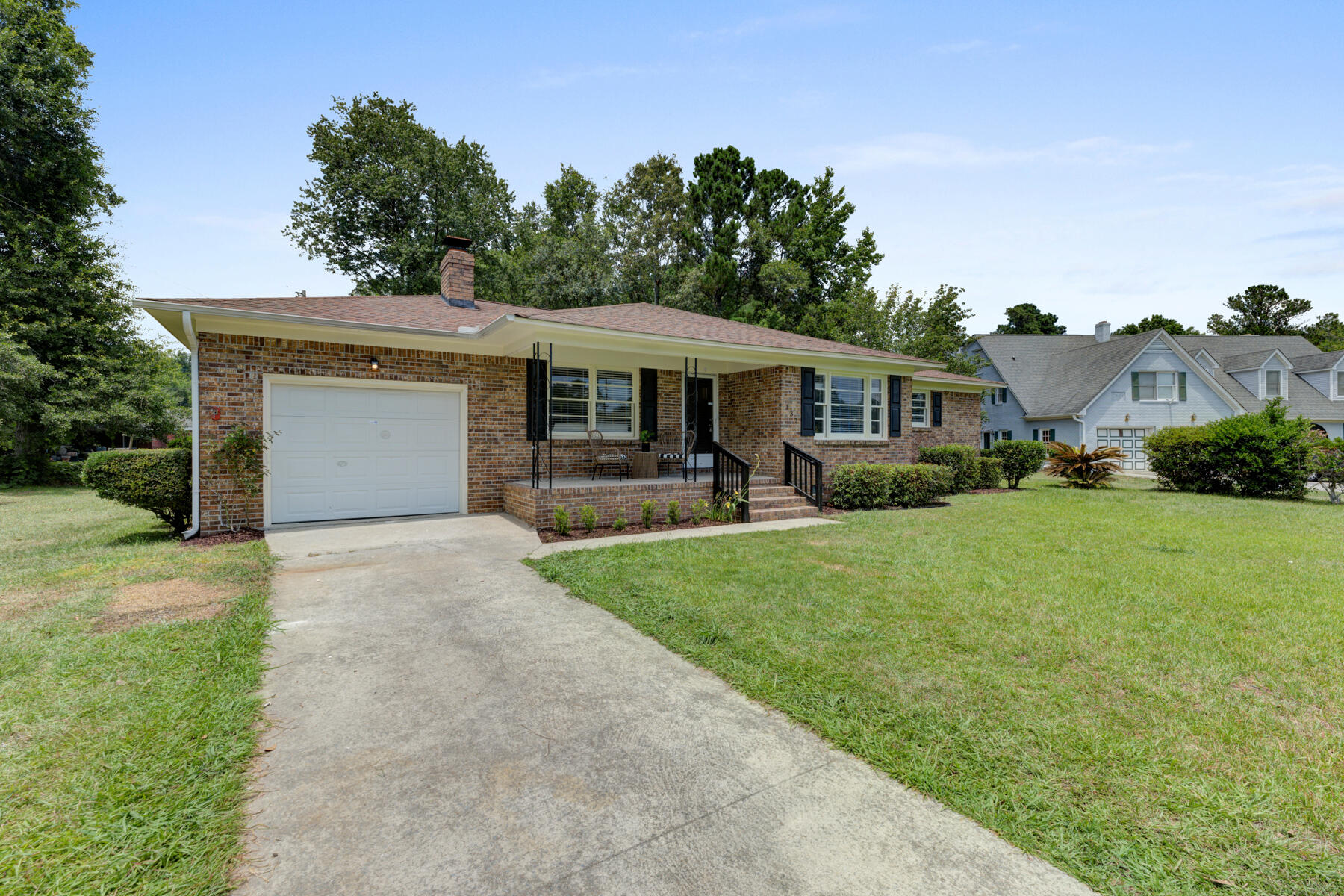 137 Ravenell Street Moncks Corner, SC 29461 - Photo 3 of 36 137 Ravenell St, Monck Corner SC (2)