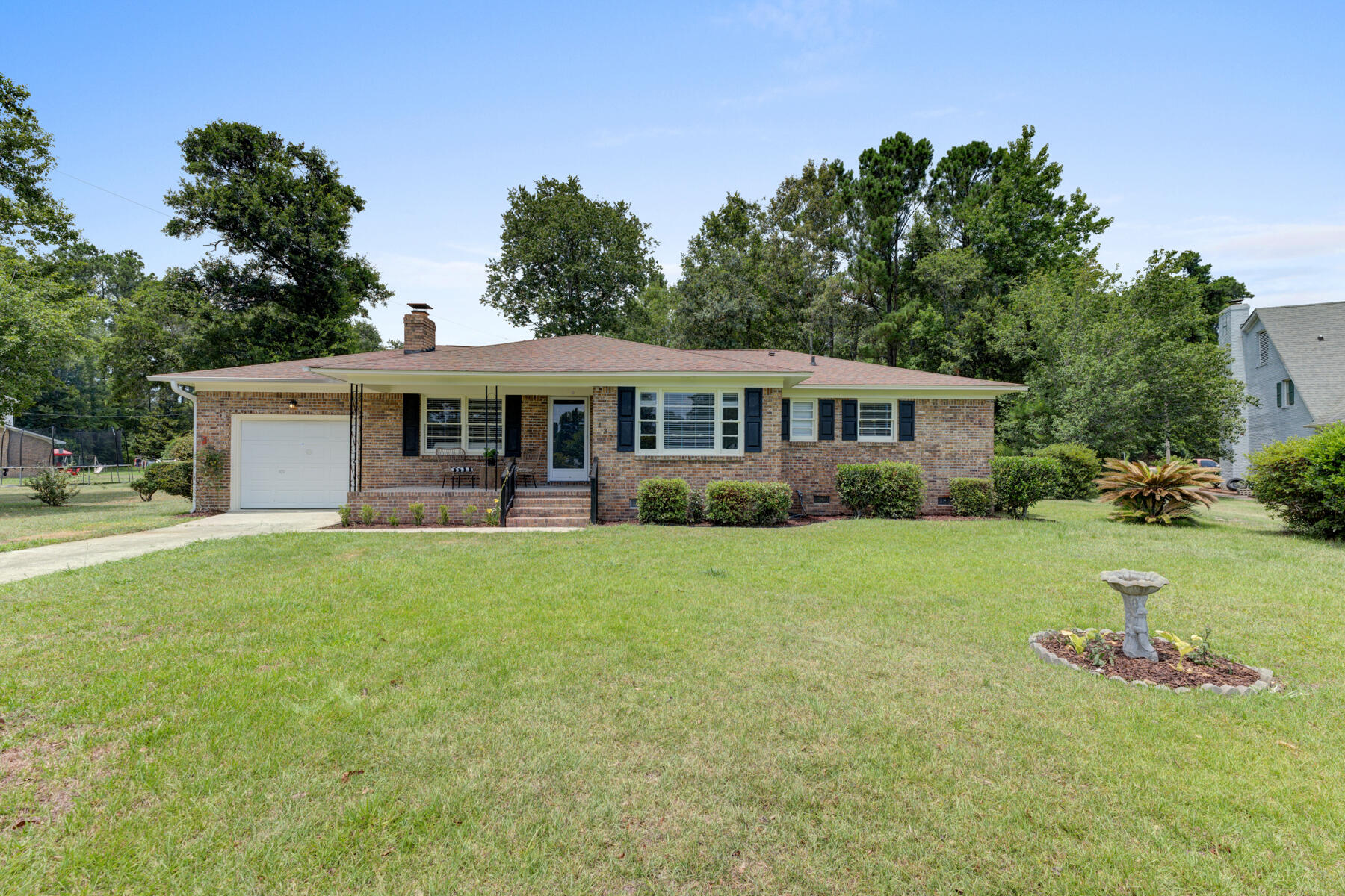 137 Ravenell Street Moncks Corner, SC 29461 - Photo 4 of 36 137 Ravenell St, Monck Corner SC (1)