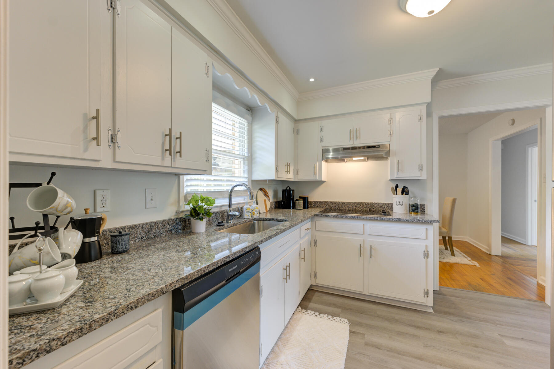 137 Ravenell Street Moncks Corner, SC 29461 - Photo 9 of 36 137 Ravenell St, Monck Corner SC (12)