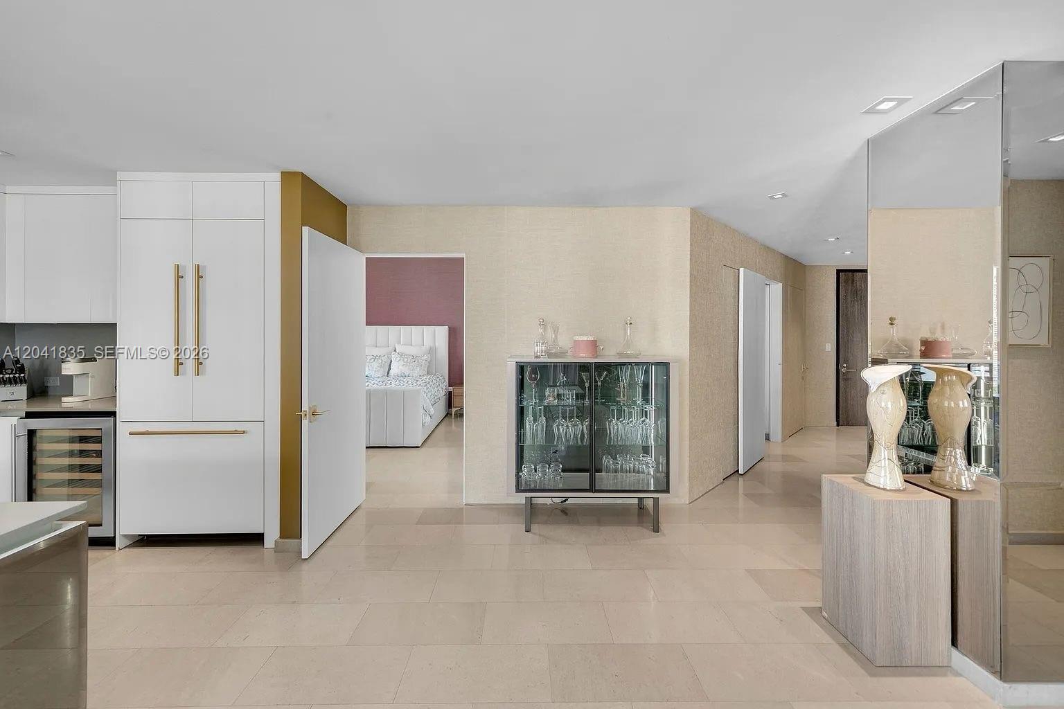 88 Southwest 7th Street, Unit 1212 Miami, FL 33130 - Photo 7 of 20