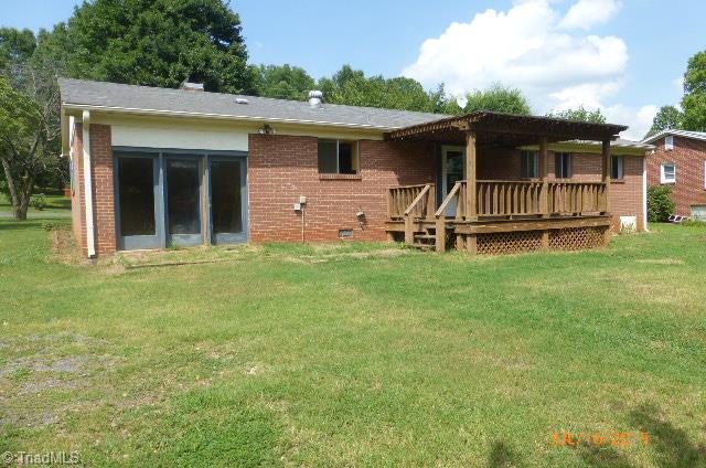 2000 Chesapeake Drive Rural Hall, NC 27045 - Photo 2 of 12 Back