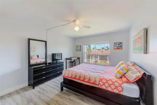 $2,000 | 10215 Regal Drive, Unit 41, Largo, FL 33774