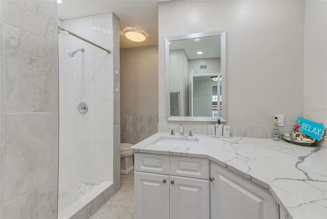 $2,000 | 10215 Regal Drive, Unit 41, Largo, FL 33774