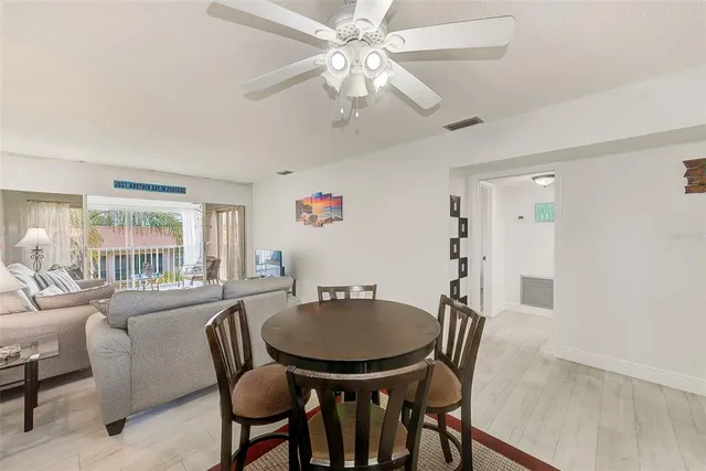 $2,000 | 10215 Regal Drive, Unit 41, Largo, FL 33774