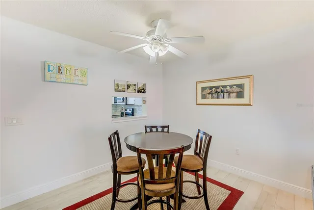 $2,000 | 10215 Regal Drive, Unit 41, Largo, FL 33774