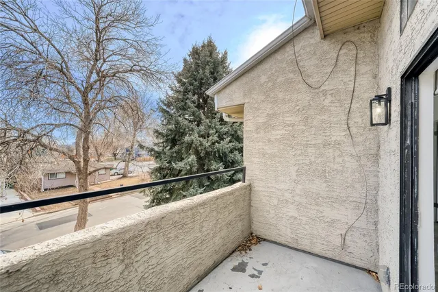 $289,000 | 1825 Kendall Street, Unit 205, Lakewood, CO 80214