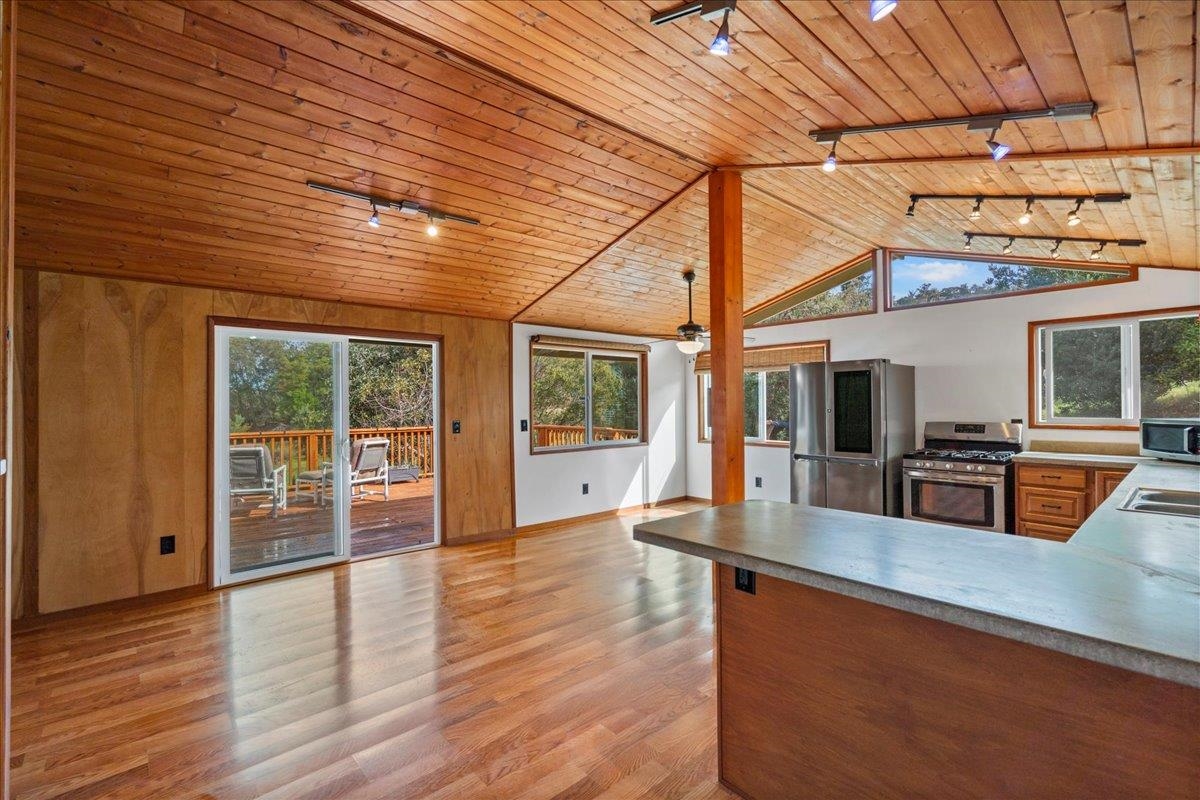 31 Hapapa Road, Unit B Kula, HI 96790 - Photo 9 of 50 a view of a patio with wooden cabinets