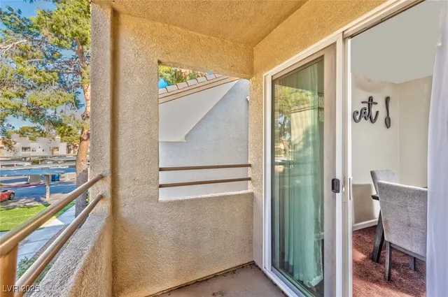 $1,350 | 3145 East Flamingo Road, Unit 2068, Las Vegas, NV 89121