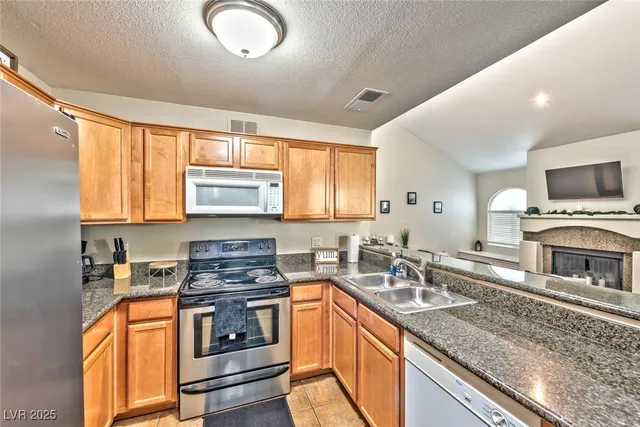 $1,350 | 3145 East Flamingo Road, Unit 2068, Las Vegas, NV 89121