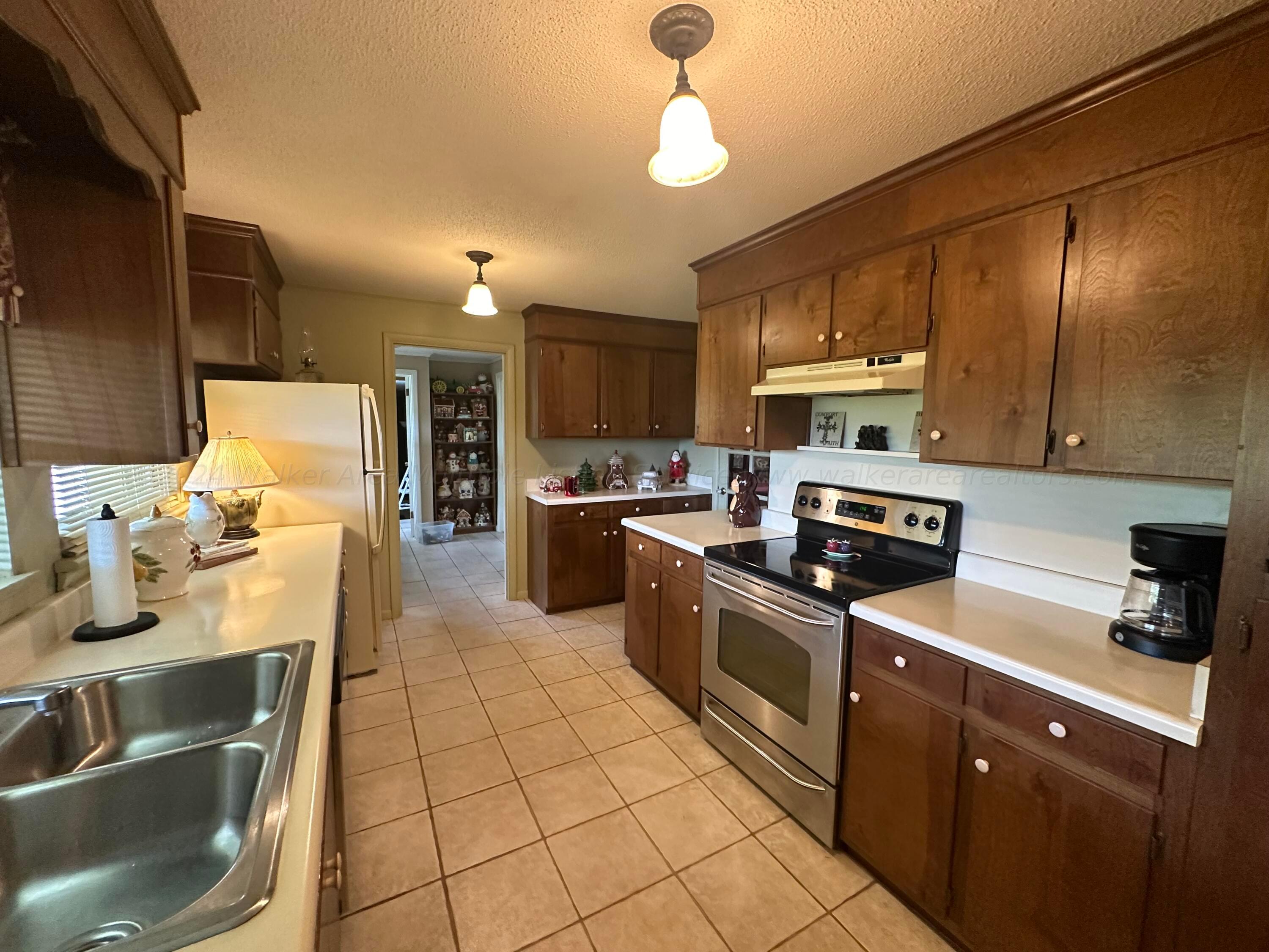 798 Prospect Road Nauvoo, AL 35578 - Photo 3 of 41 Gallery Image 3