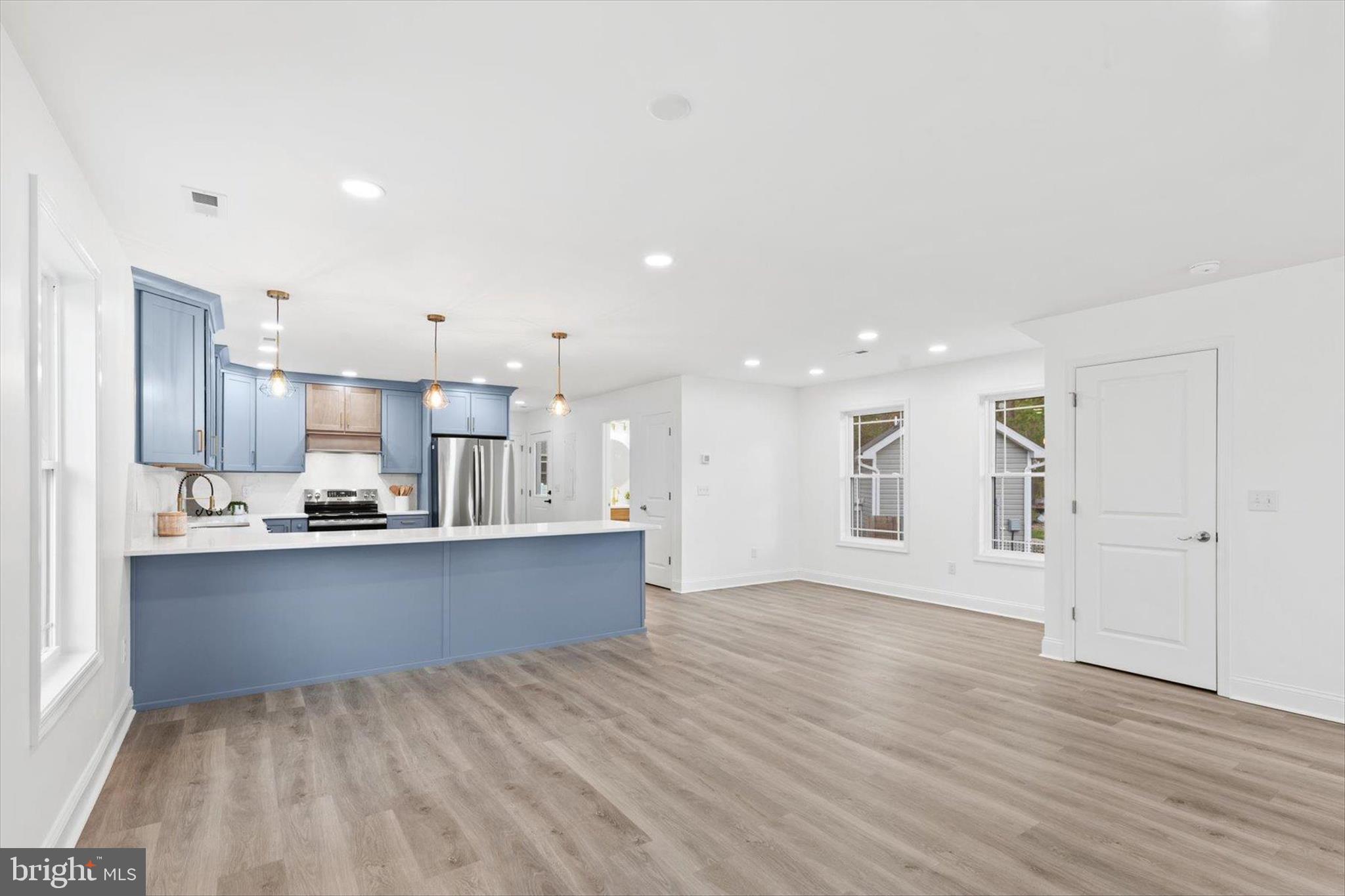 26395 Bay Farm Road Millsboro, DE 19966 - Photo 19 of 56 Main Living Area