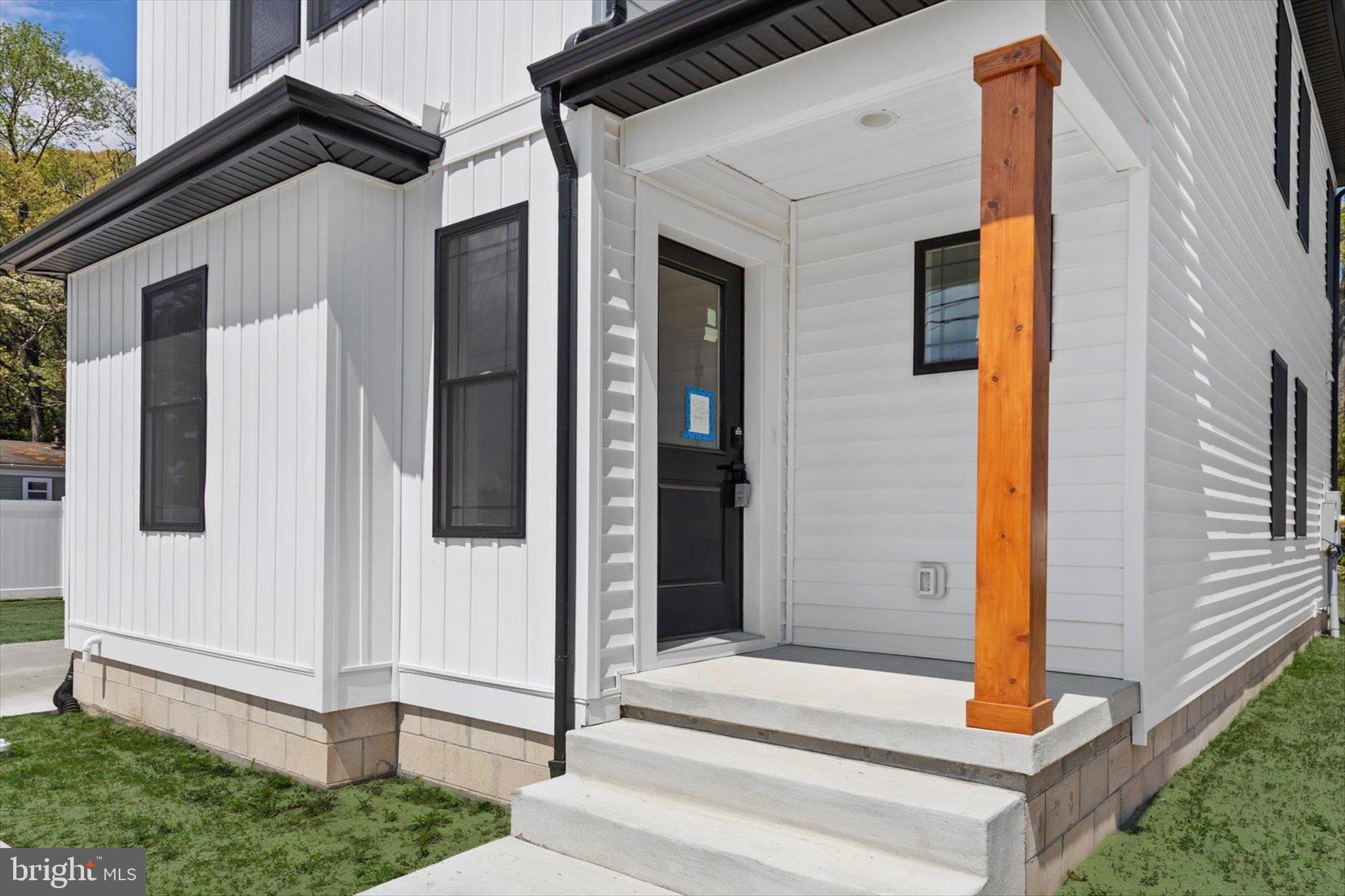 26395 Bay Farm Road Millsboro, DE 19966 - Photo 4 of 56 Unit 1 Entrance