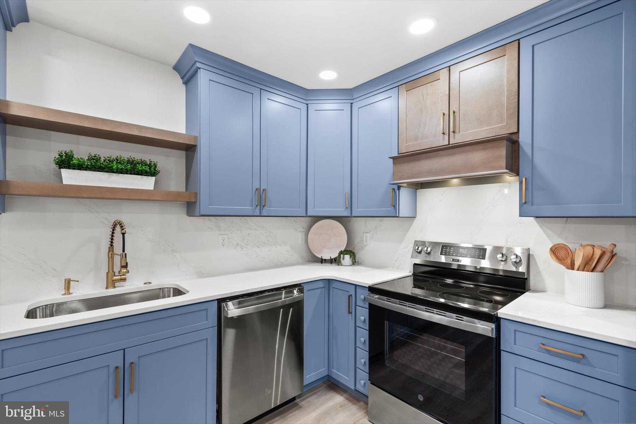 26395 Bay Farm Road Millsboro, DE 19966 - Photo 9 of 56 Kitchen