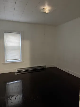 $2,400 | 20 Woodbine Street, Unit 1, Worcester, MA 01603