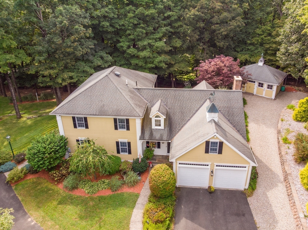 58 Huntington Road Hadley, MA 01035 - Photo 3 of 32 Gallery Image 3