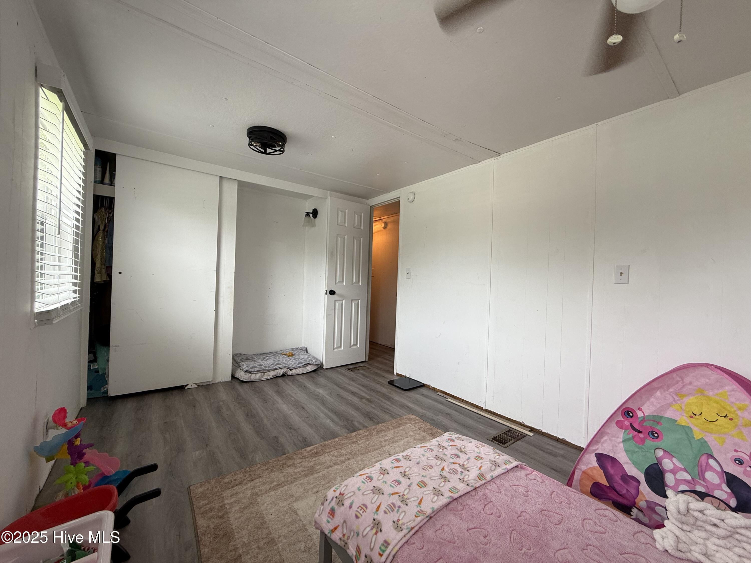 1136-1132 Glancy Road Swansboro, NC 28584 - Photo 28 of 76 Spare Room 1