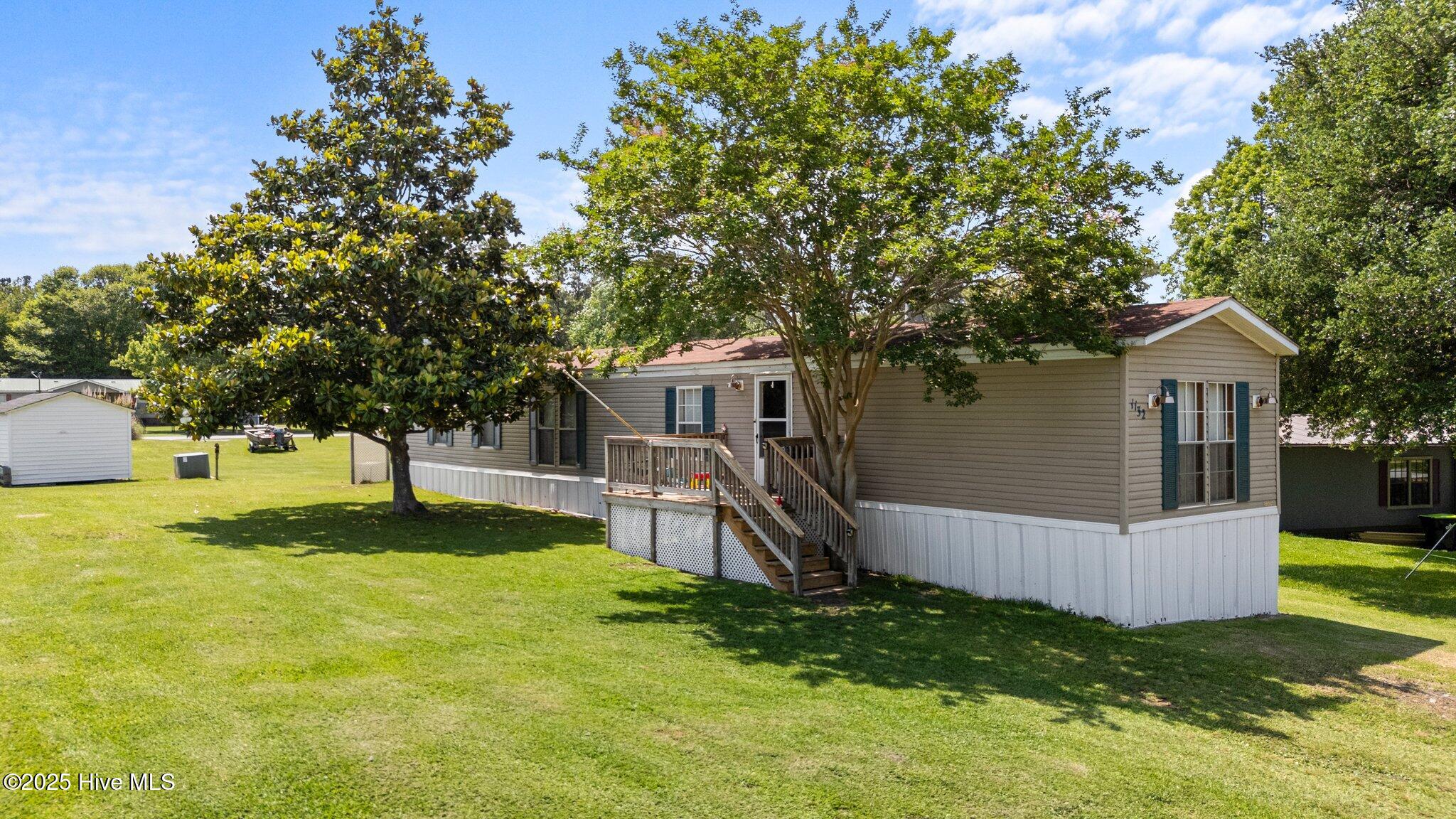 1136-1132 Glancy Road Swansboro, NC 28584 - Photo 48 of 76 Front 1132