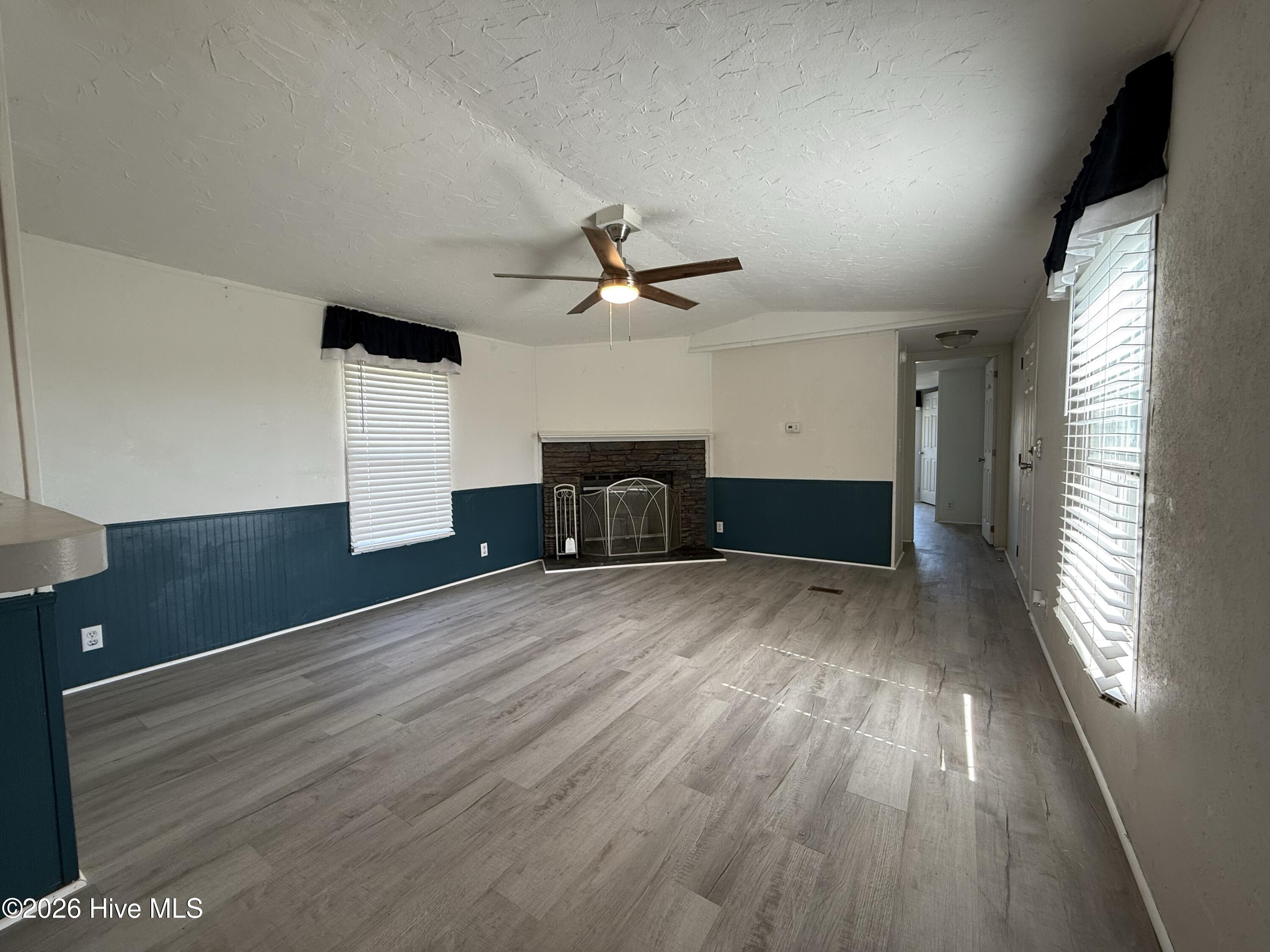 1136-1132 Glancy Road Swansboro, NC 28584 - Photo 54 of 70 1132 Living Room