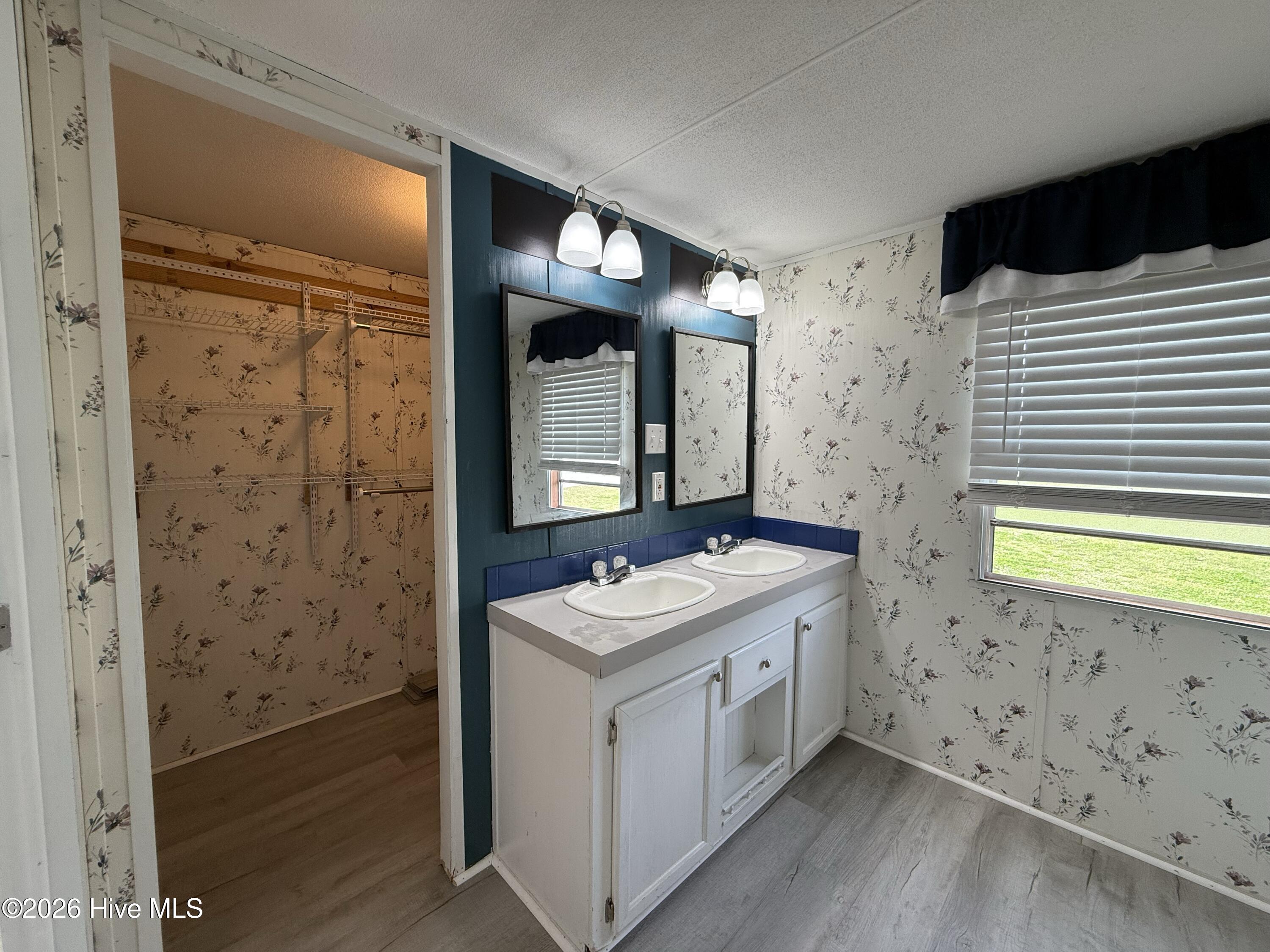 1136-1132 Glancy Road Swansboro, NC 28584 - Photo 63 of 70 Master Bathroom