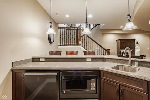 $925,000 | 985 Oscar Lane, Carmel, IN 46032
