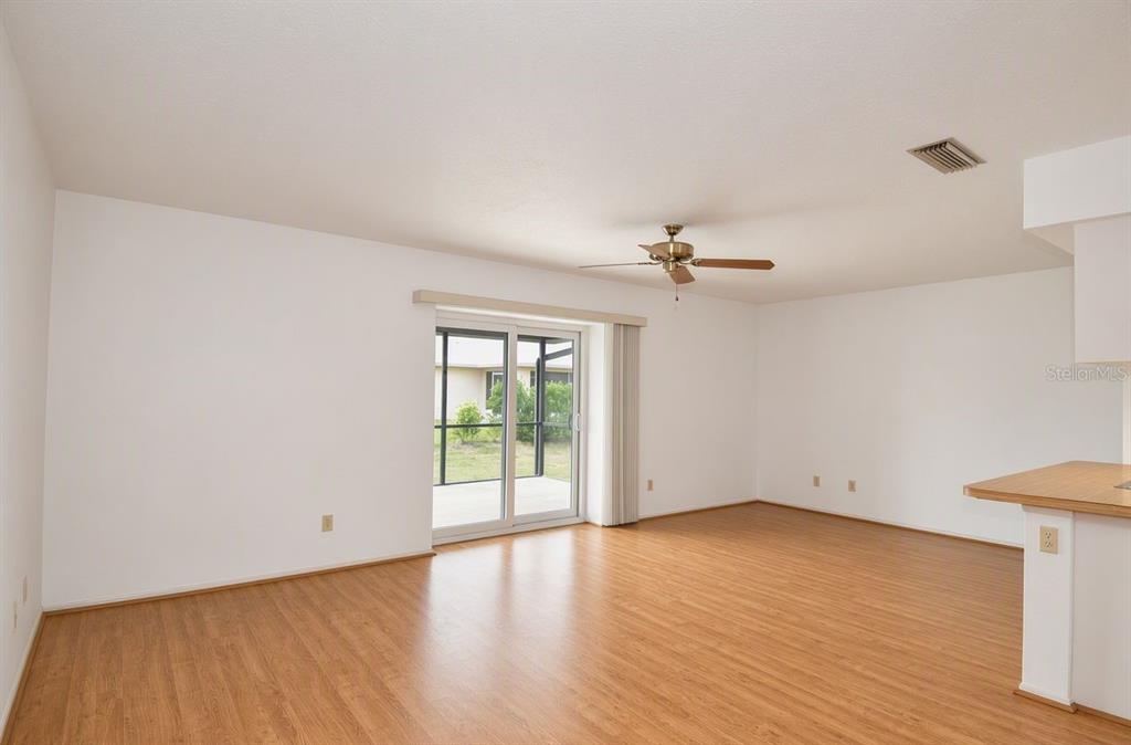 1379 Everest Road Venice, FL 34293 - Photo 17 of 46