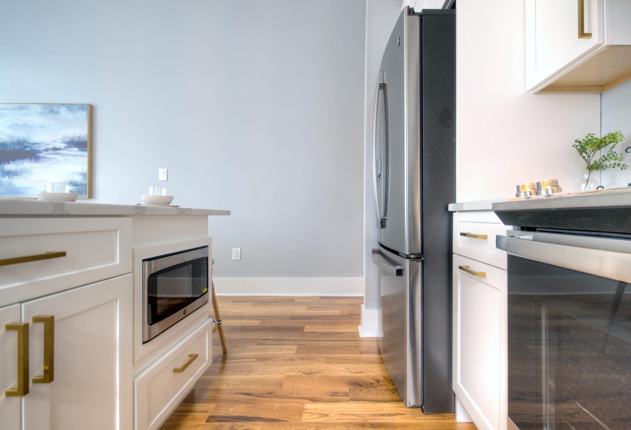 320 40th Street Avalon, NJ 08202 - Photo 19 of 39 a bathroom with a sink and a mirror