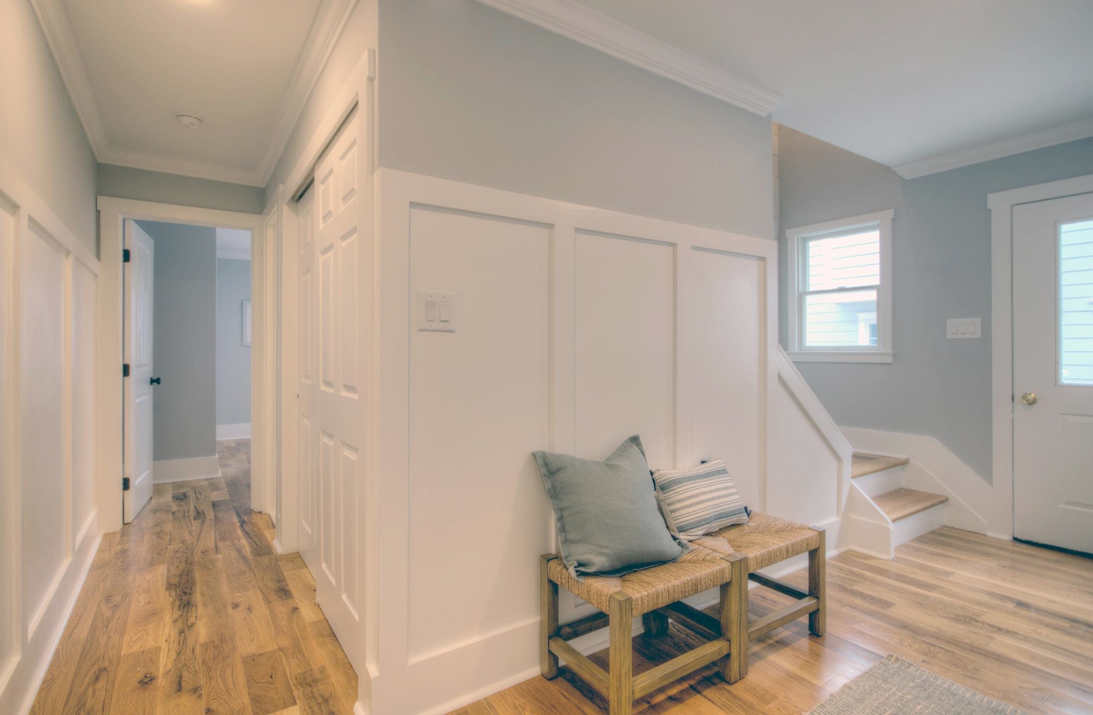 320 40th Street Avalon, NJ 08202 - Photo 33 of 39 a living room with furniture and a wooden floor