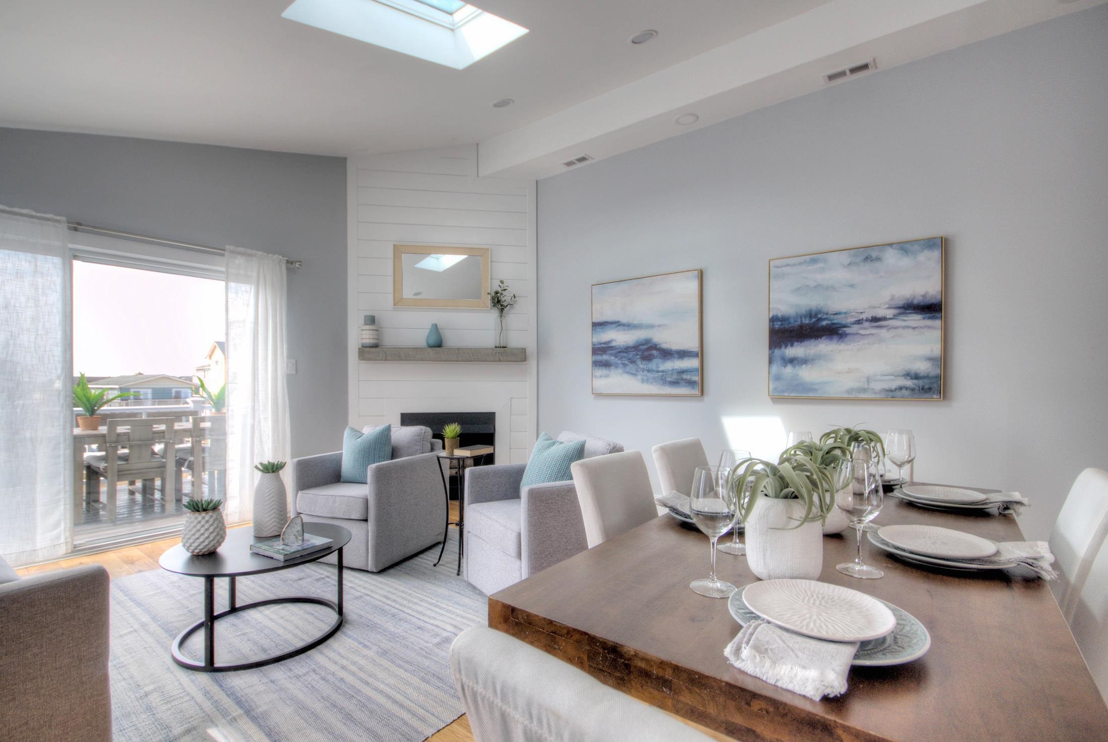320 40th Street Avalon, NJ 08202 - Photo 9 of 39 a living room with furniture and a large window