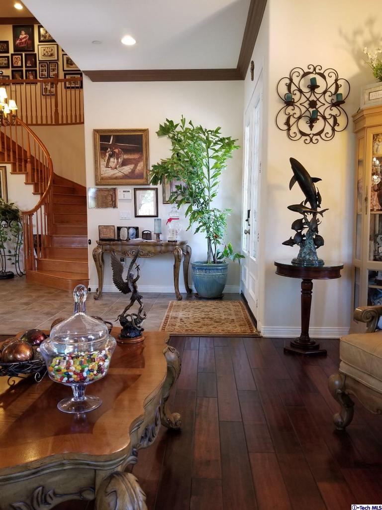 1386 Hidden Ranch Drive Simi Valley, CA 93063 - Photo 16 of 99