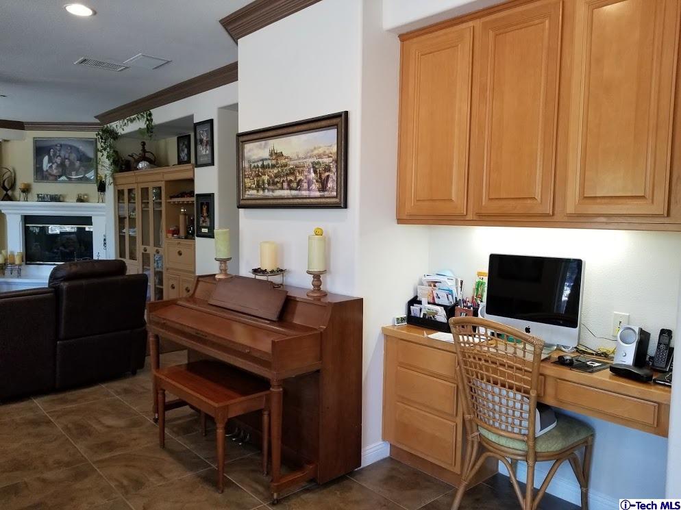 1386 Hidden Ranch Drive Simi Valley, CA 93063 - Photo 30 of 99