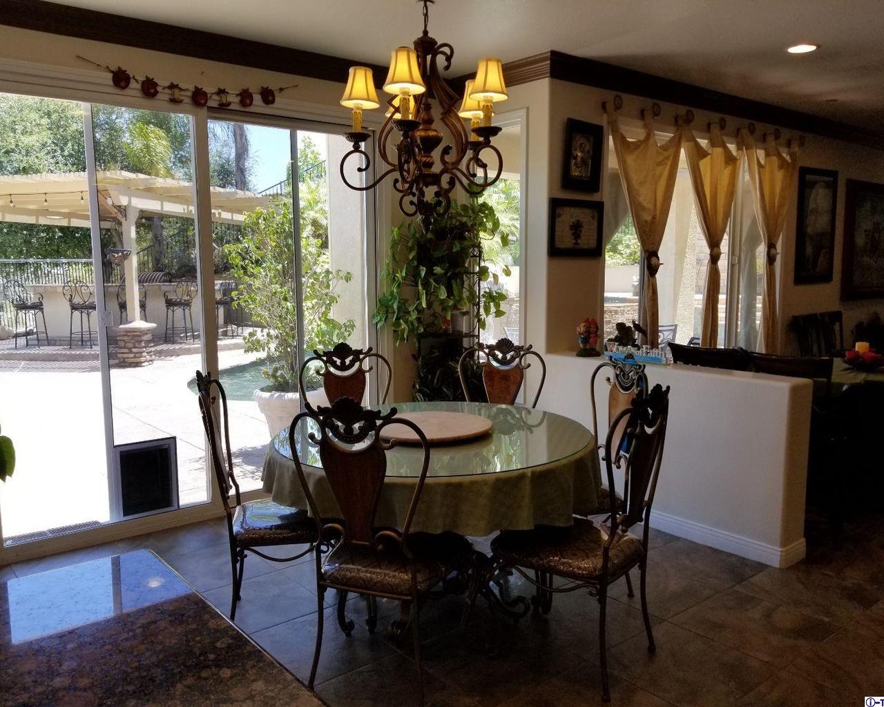 1386 Hidden Ranch Drive Simi Valley, CA 93063 - Photo 31 of 99