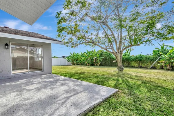 $269,900 | 2420 16th Street West, Palmetto, FL 34221