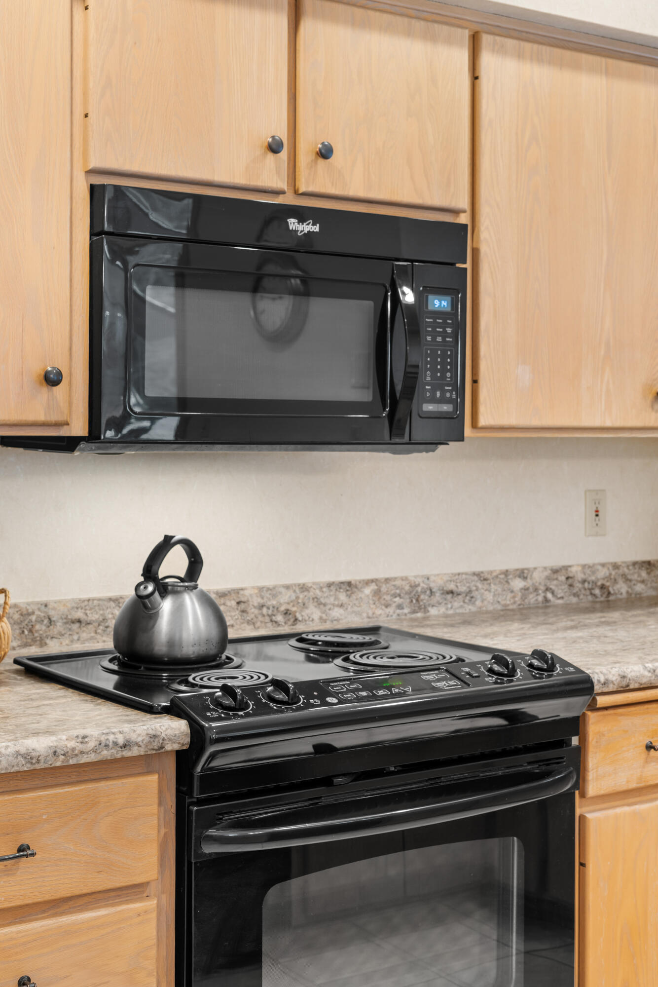 57327 Beaver Ridge Loop, Unit 6 Sunriver, OR 97707 - Photo 15 of 26