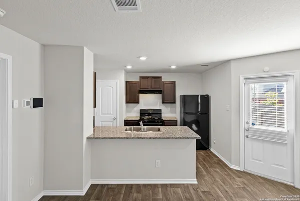 $1,495 | 3232 Onion Creek, San Antonio, TX 78245