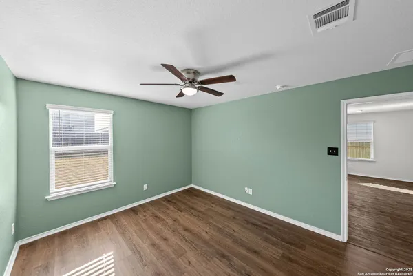 $1,495 | 3232 Onion Creek, San Antonio, TX 78245