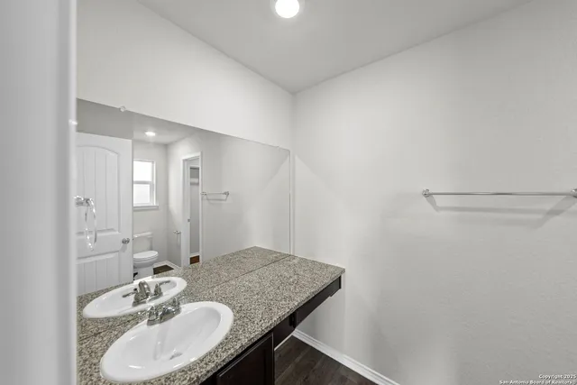 $1,625 | 3232 Onion Creek, San Antonio, TX 78245