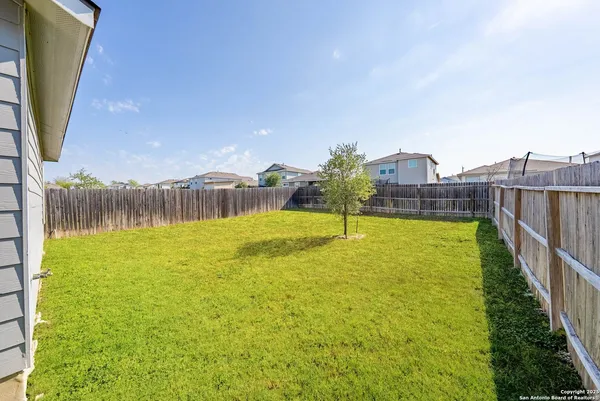 $1,495 | 3232 Onion Creek, San Antonio, TX 78245