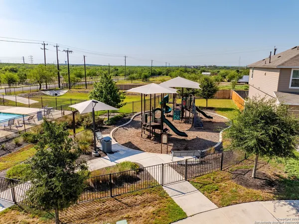 $1,495 | 3232 Onion Creek, San Antonio, TX 78245