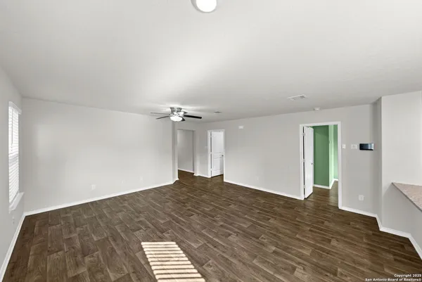 $1,495 | 3232 Onion Creek, San Antonio, TX 78245