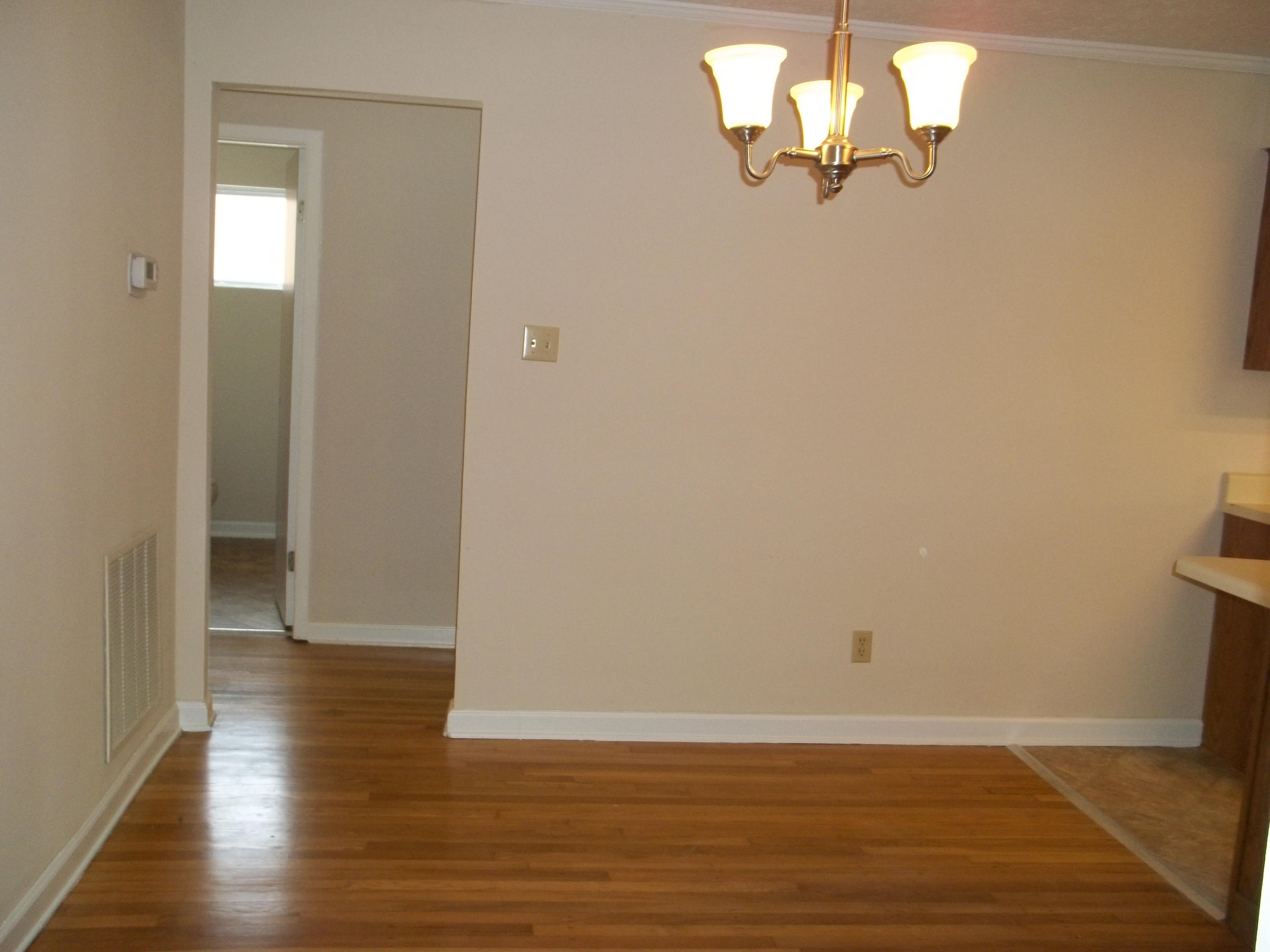 100 Amherst Lane Oak Ridge, TN 37830 - Photo 10 of 23 100_6393
