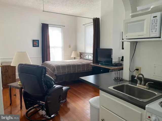 $900 | 320 Amherst Street, Unit 4, Winchester, VA 22601