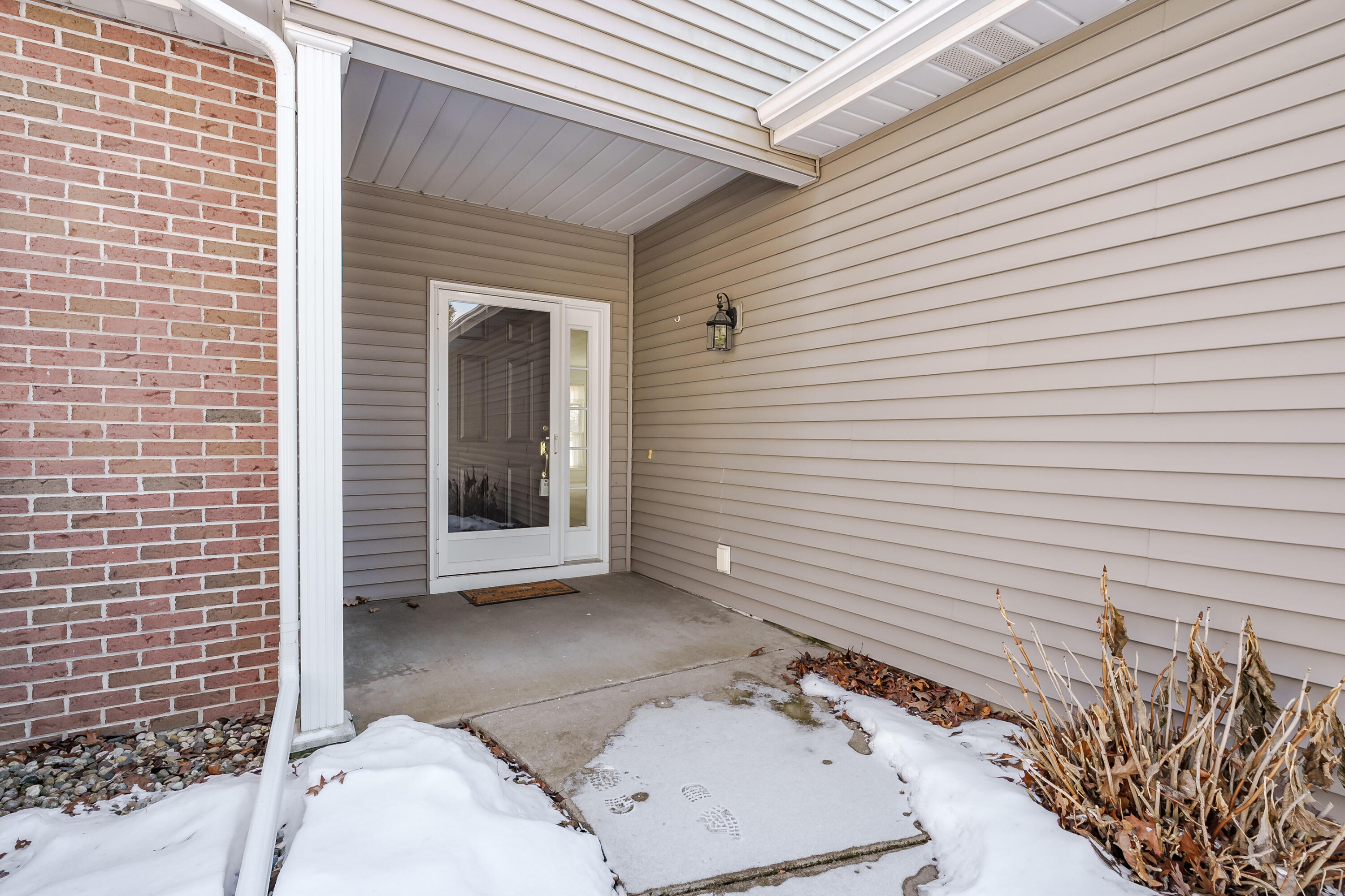 2681 Hunters Run Kalamazoo, MI 49048 - Photo 30 of 39 Hunters_Run_2681_Kalamazoo_49048-34