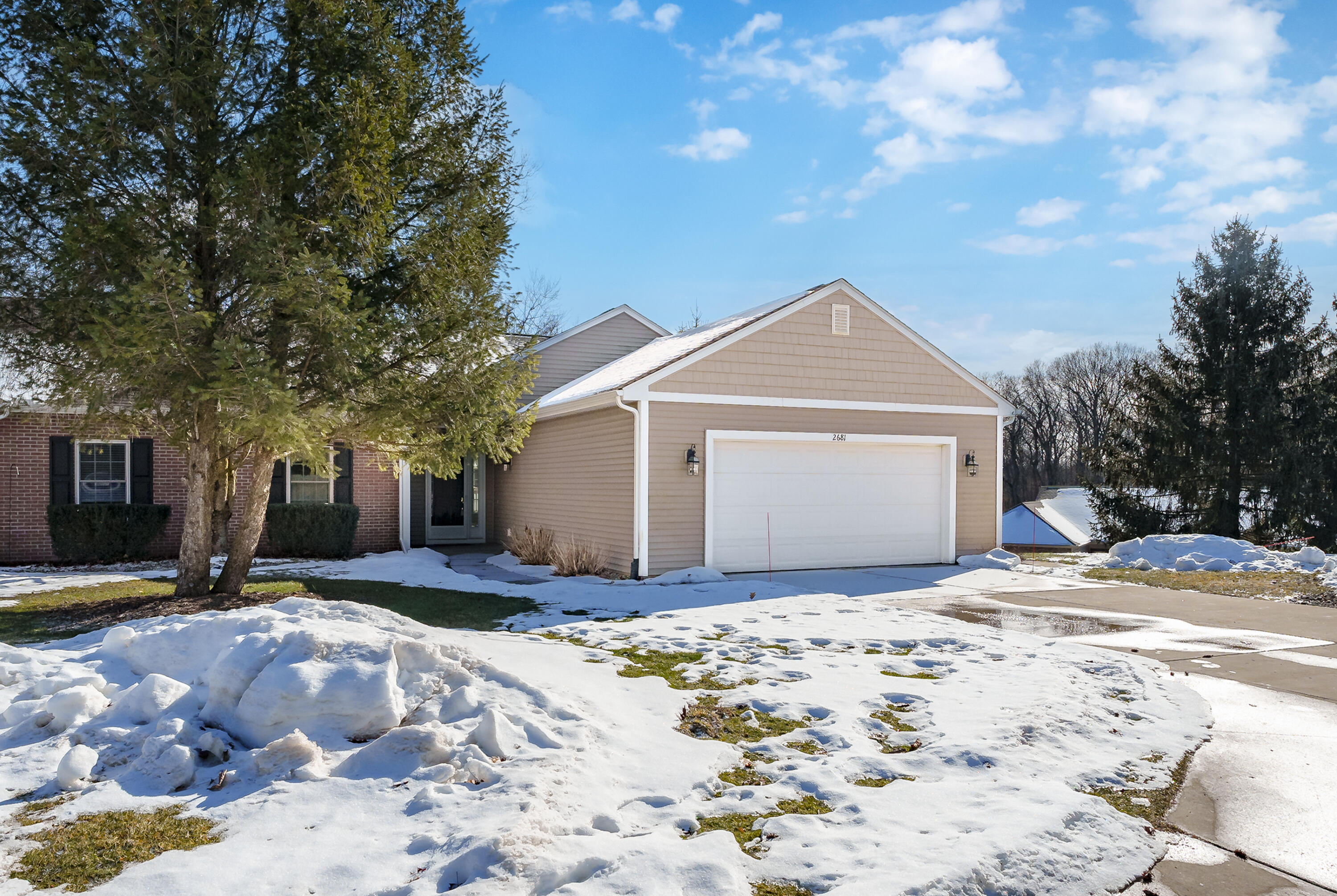 2681 Hunters Run Kalamazoo, MI 49048 - Photo 31 of 39 Hunters_Run_2681_Kalamazoo_49048-35