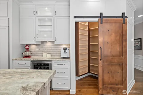 $2,698,000 | 26555 Southeast 15th Street, Sammamish, WA 98075